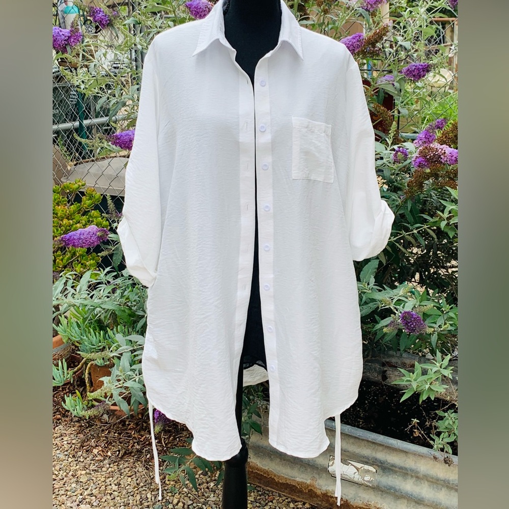 Aimage White Button Down Shirt with Roll-Tab Sleeves Ruched Sides XL